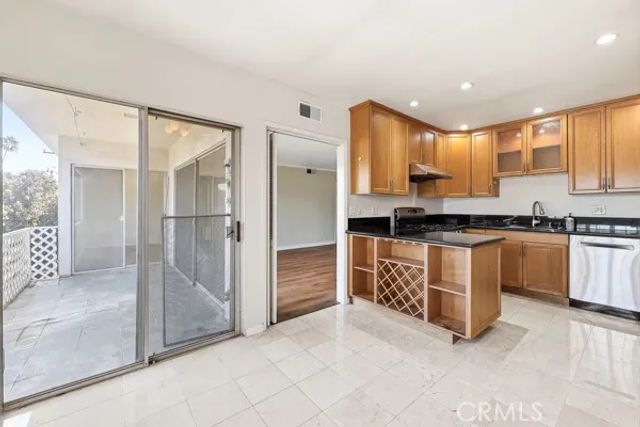 1810 Ramona 33, South Pasadena, CA 91030