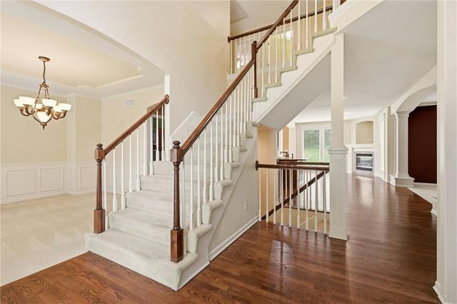 5601 NE Misty Meadow Place, Lee's Summit, MO 64064