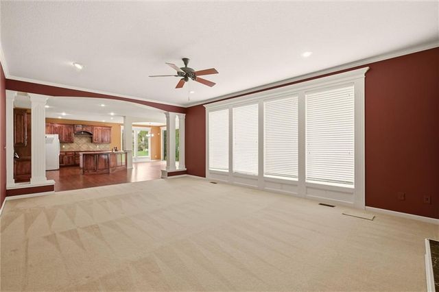 5601 NE Misty Meadow Place, Lee's Summit, MO 64064