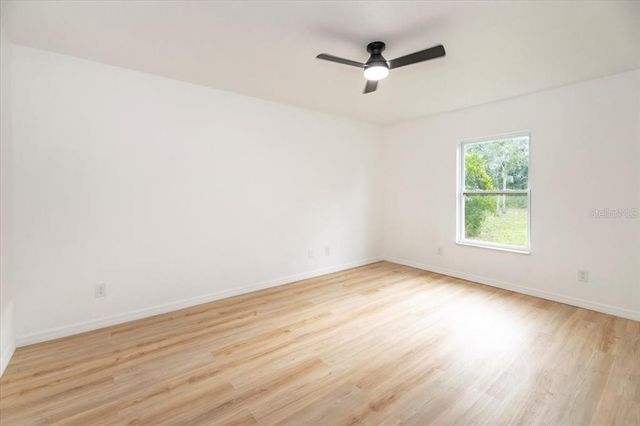33 BLACKJACK AVENUE, Frostproof, FL 33843