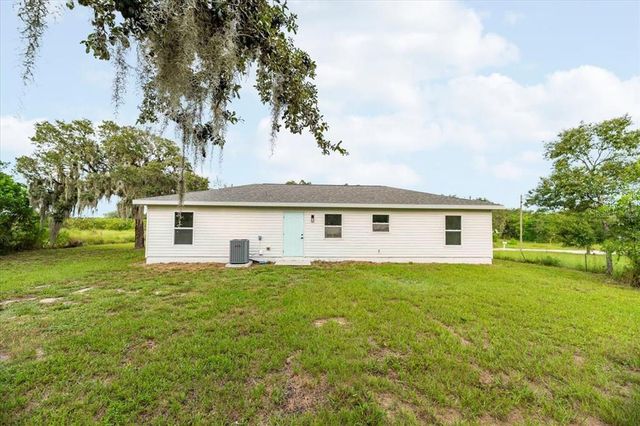 33 BLACKJACK AVENUE, Frostproof, FL 33843