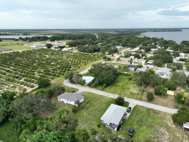 33 BLACKJACK AVENUE, Frostproof, FL 33843