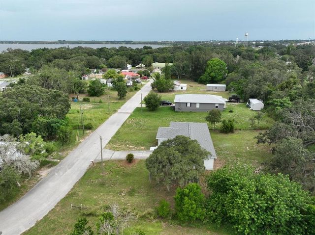33 BLACKJACK AVENUE, Frostproof, FL 33843