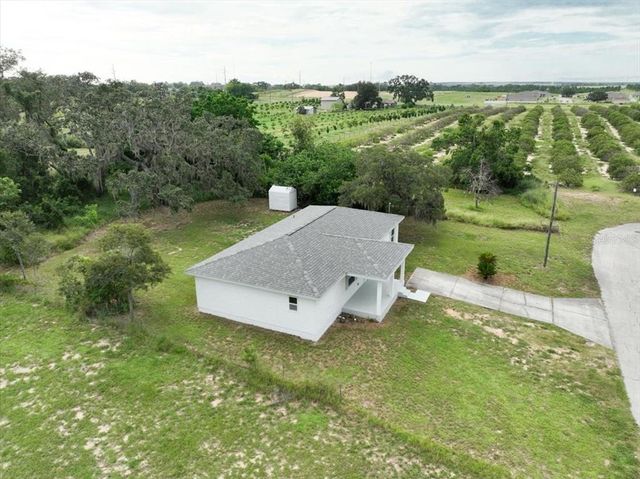 33 BLACKJACK AVENUE, Frostproof, FL 33843