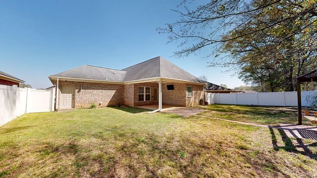 508 Sprucepine Road, Dothan, AL 36301