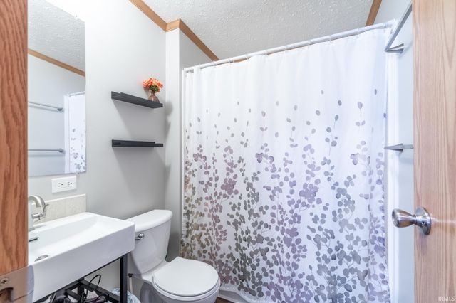 215 Lane 360 Jimmerson Lake, Fremont, IN 46737