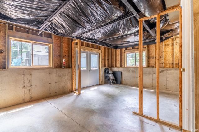 215 Lane 360 Jimmerson Lake, Fremont, IN 46737