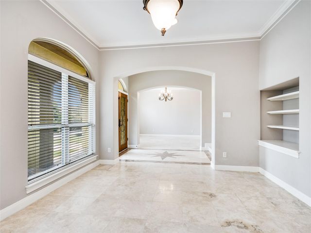 1014 CHALLENGER, Lakeway, TX 78734