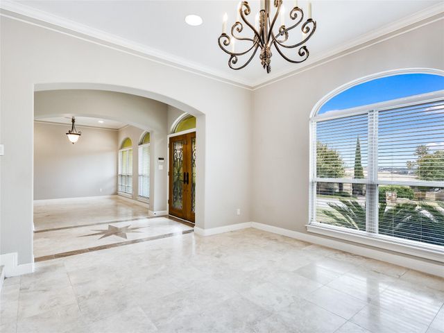 1014 CHALLENGER, Lakeway, TX 78734