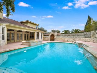 1014 CHALLENGER, Lakeway, TX 78734