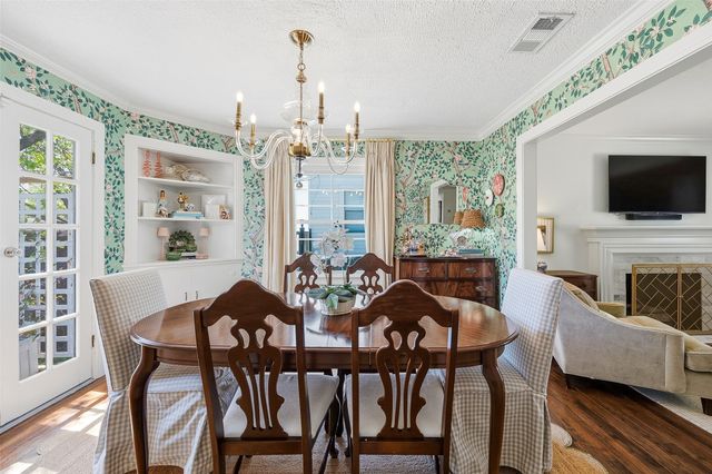 3805 Linden Avenue, Fort Worth, TX 76107