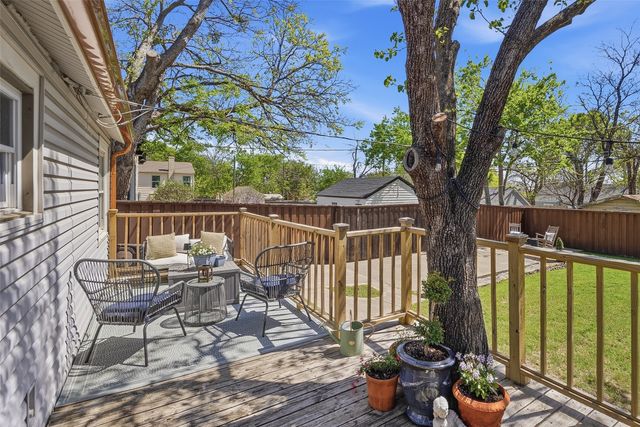3805 Linden Avenue, Fort Worth, TX 76107