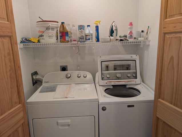 913 N End W Road, North Hero, VT 05474