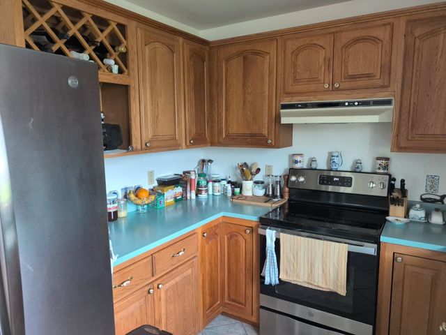 913 N End W Road, North Hero, VT 05474