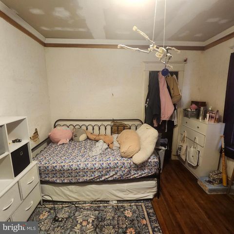 1137 HARRISON ST, Philadelphia, PA 19124