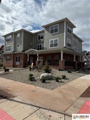 251 Livingston Avenue 305, New Brunswick, NJ 08901