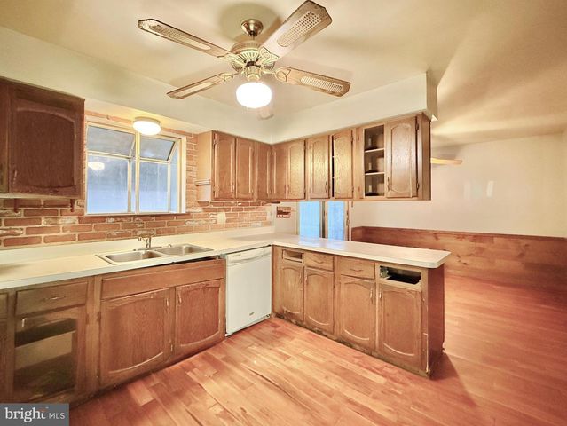 7351 DRIFTWOOD LN, Mays Landing, NJ 08330