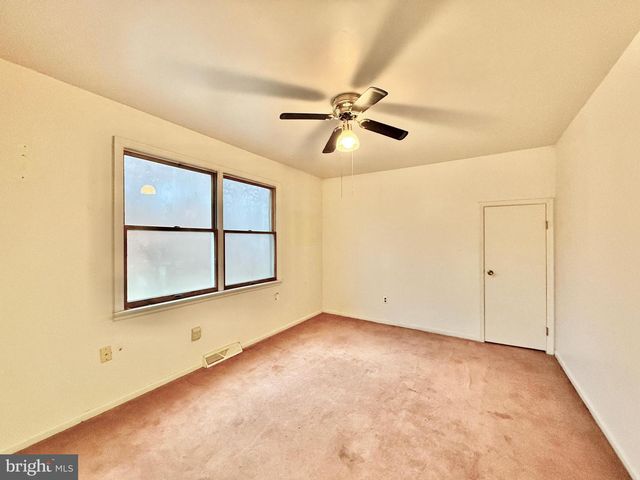 7351 DRIFTWOOD LN, Mays Landing, NJ 08330