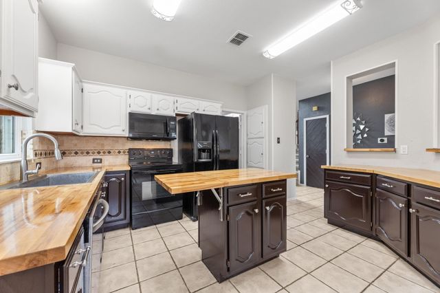 10713 Alexandria Drive, Frisco, TX 75035