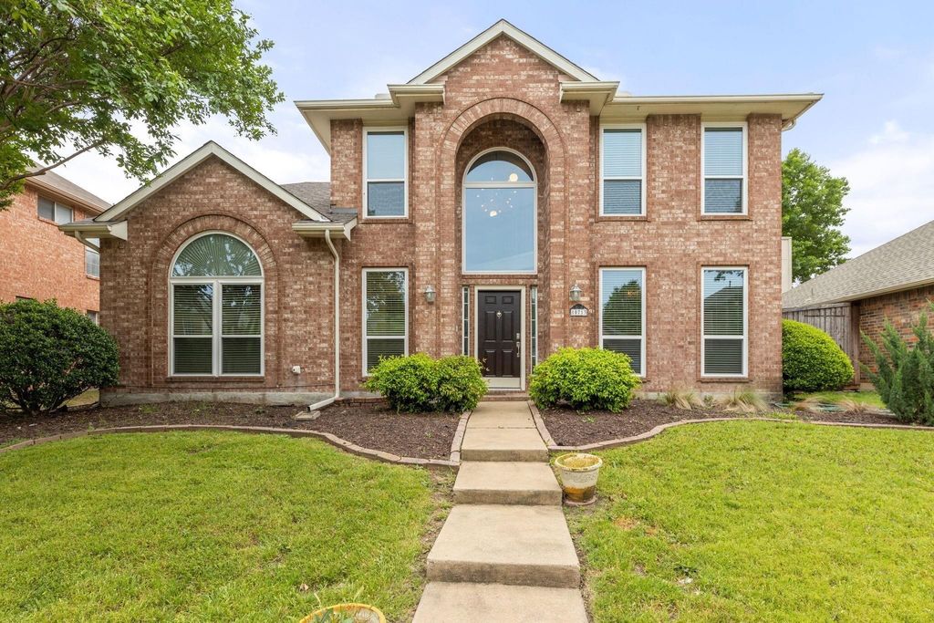 10713 Alexandria Drive, Frisco, TX 75035