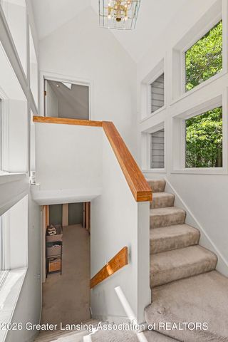 9300 Lookout Point Drive, Laingsburg, MI 48848