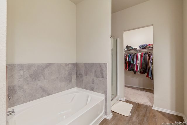7627 Apex Landing, San Antonio, TX 78244