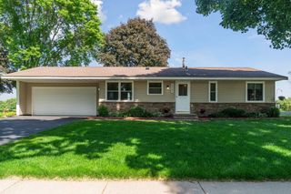 10502 Lancaster Lane N, Maple Grove, MN 55369