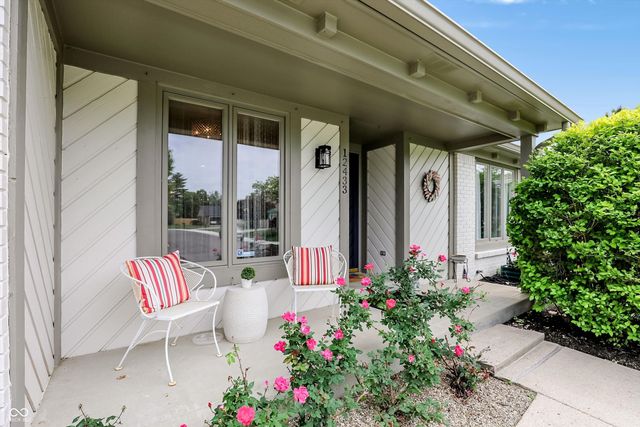 12433 Brompton Road, Carmel, IN 46033