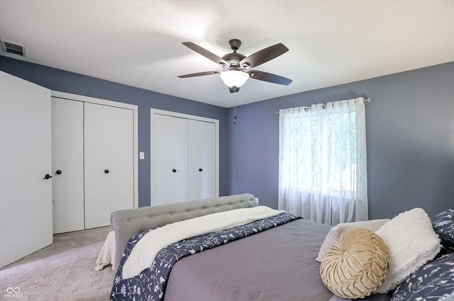 12433 Brompton Road, Carmel, IN 46033
