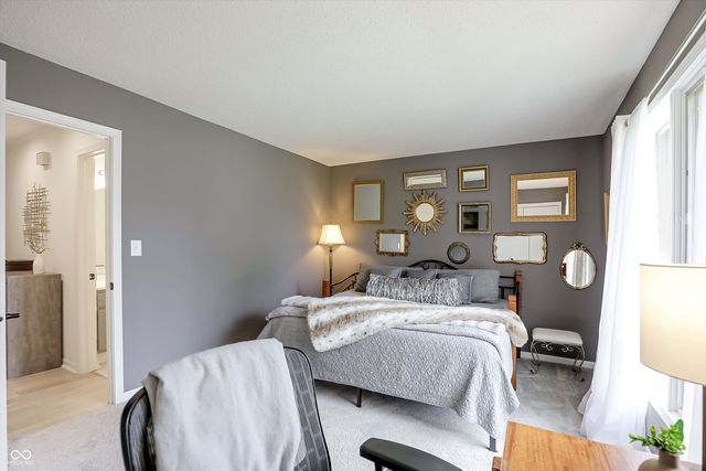 12433 Brompton Road, Carmel, IN 46033