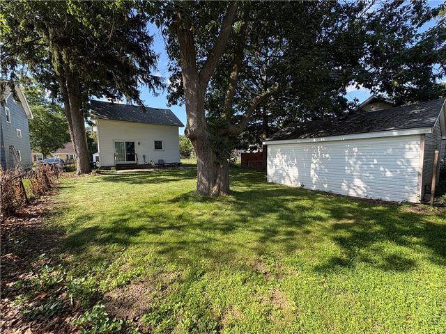 64 Bancroft Drive, Greece, NY 14616