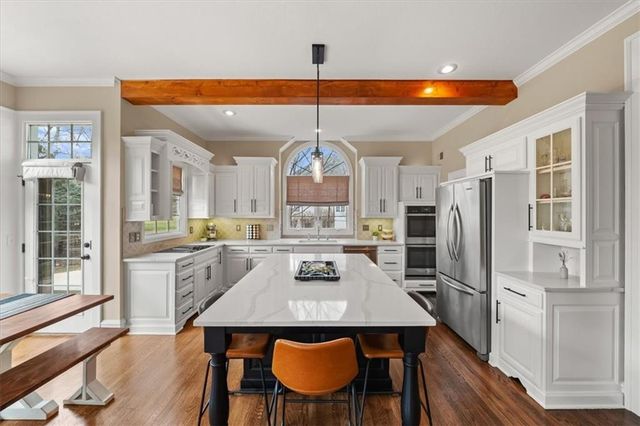 14104 BLUEJACKET Street, Overland Park, KS 66221