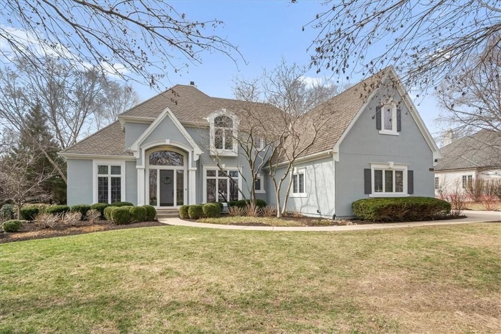 14104 BLUEJACKET Street, Overland Park, KS 66221