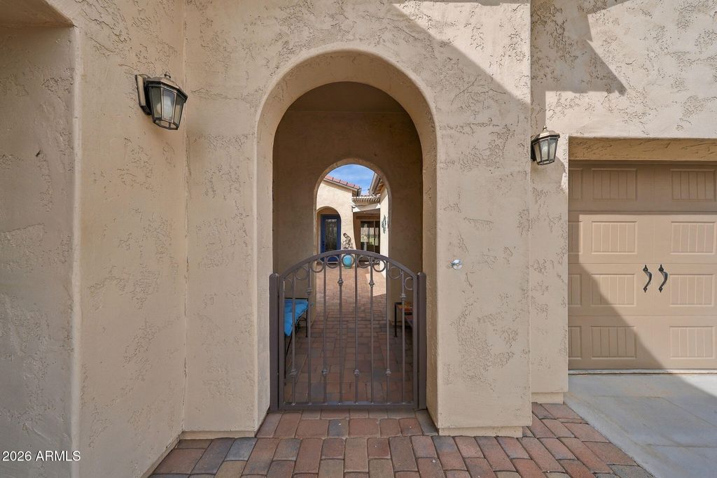 17780 W REDWOOD Lane, Goodyear, AZ 85338 — photo 3