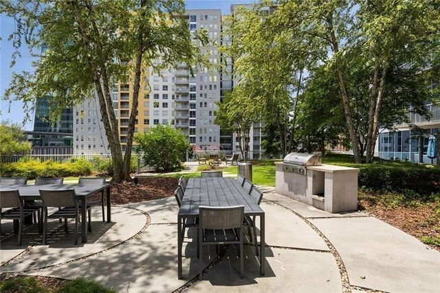 44 Peachtree Place NW 428, Atlanta, GA 30309