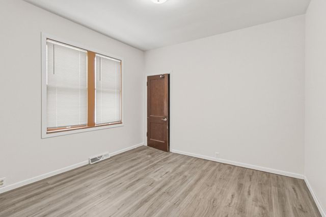 1119 11th Avenue N, Fargo, ND 58102