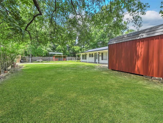 27015 Coach Light Lane, New Caney, TX 77357