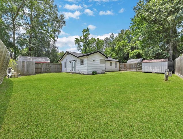 27015 Coach Light Lane, New Caney, TX 77357