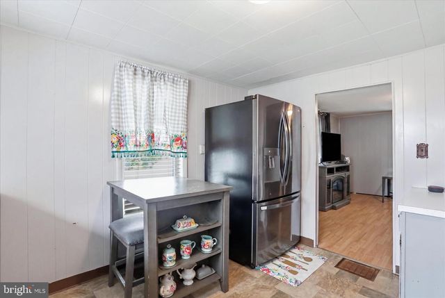 141 N RIDGE AVE, Greencastle, PA 17225