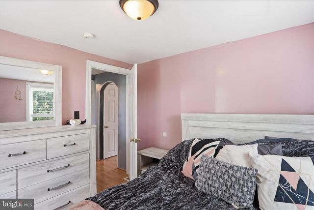 141 N RIDGE AVE, Greencastle, PA 17225