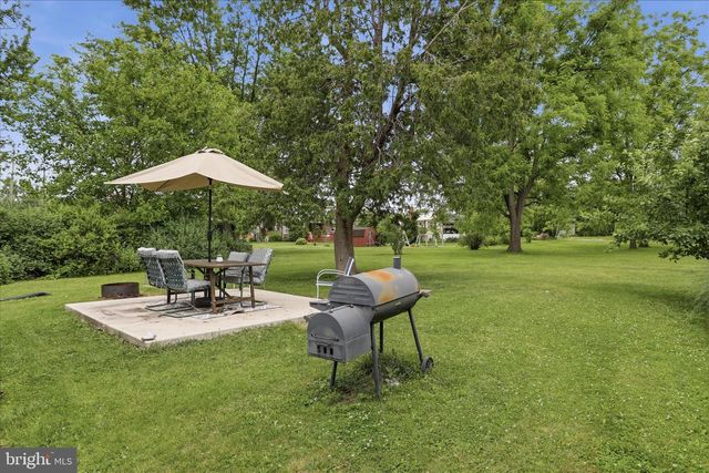 141 N RIDGE AVE, Greencastle, PA 17225