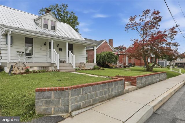 141 N RIDGE AVE, Greencastle, PA 17225