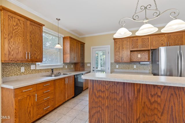 207 N Hopkins Avenue, Spring Hope, NC 27882