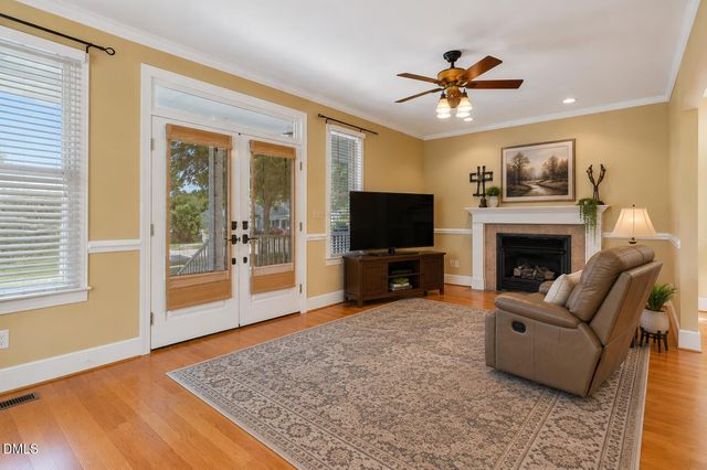 207 N Hopkins Avenue, Spring Hope, NC 27882