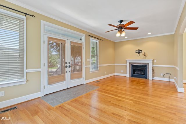 207 N Hopkins Avenue, Spring Hope, NC 27882