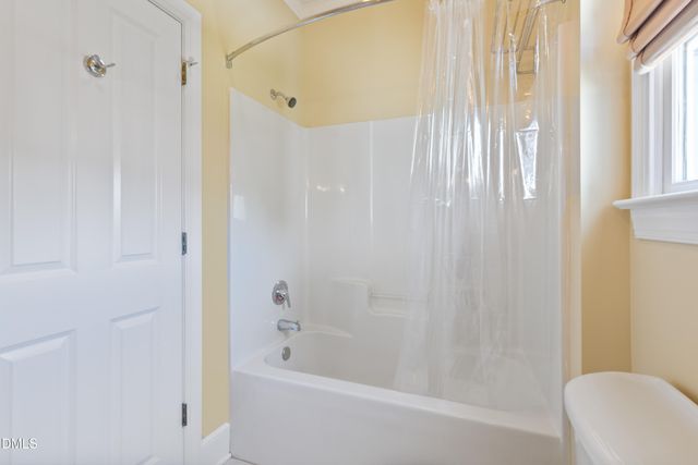 207 N Hopkins Avenue, Spring Hope, NC 27882