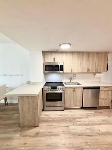 801 Brickell Bay Dr 1066, Miami, FL 33131