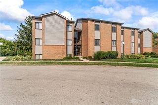 1747 Running Brook Trail F, Dayton, OH 45449