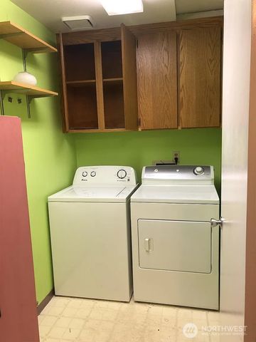 23504 58th Avenue W, Mountlake Terrace, WA 98043