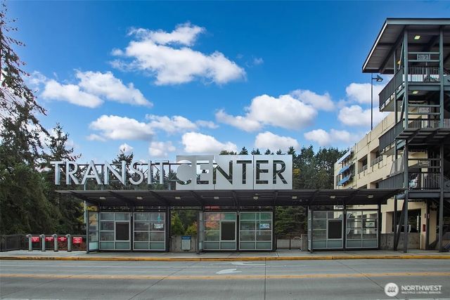 23504 58th Avenue W, Mountlake Terrace, WA 98043